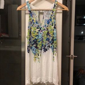 Super soft sleeveless abstract floral shirt